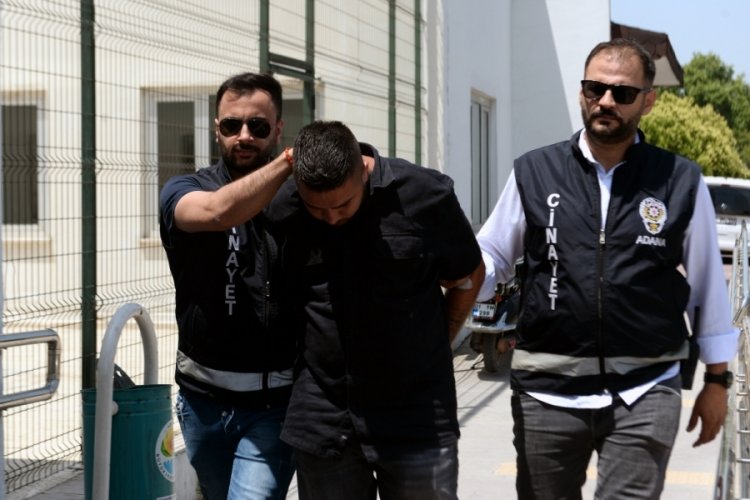 Adana'da tartıştığı arkadaşını 'lan' deyince &ouml;ld&uuml;rd&uuml;