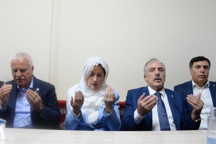İYİ Parti lideri Akşener, taziye ziyaretinde