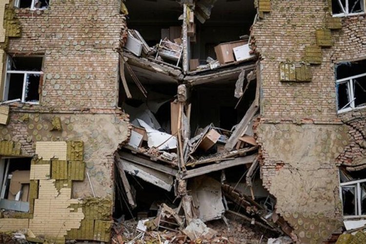 Rusya'dan  Donetsk ve Luhansk b&ouml;lgelerine saldırı