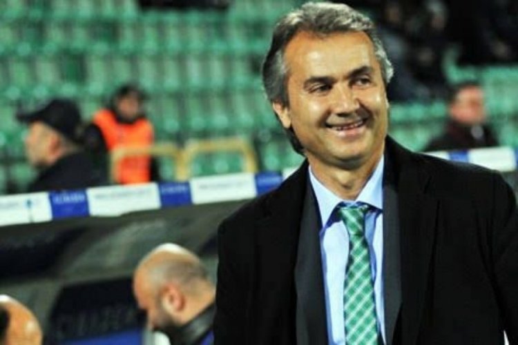 Bursaspor'un eski antren&ouml;r&uuml; Uzgur, Bandırmaspor'da