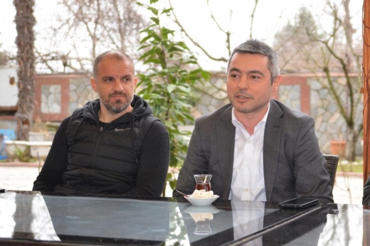 Bursaspor'da teknik direkt&ouml;r belirsizliği devam ediyor