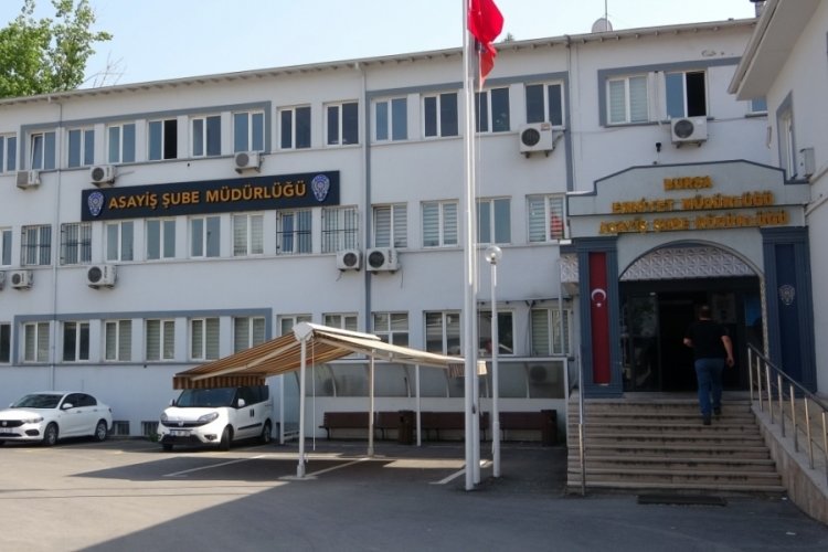 Bursa'da polisler hırsızlara g&ouml;z a&ccedil;tırmıyor