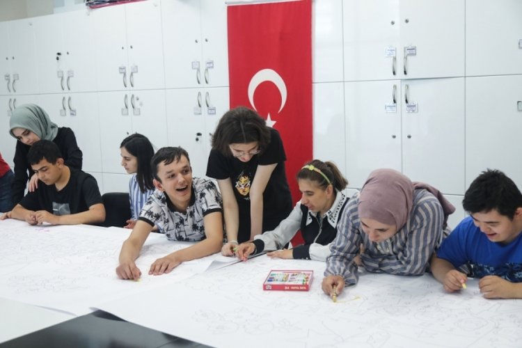 Bursa Teknik &Uuml;niversitesi'nin "&Ouml;zel &Ouml;ğrencileri" kep attı