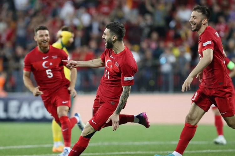 Doğukan Sinik, ilk gollerini Litvanya'ya attı