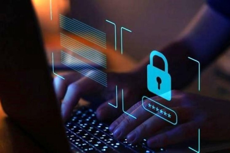 FET&Ouml;'c&uuml;lerin telefonlarının şifreleri &ccedil;&ouml;z&uuml;lmeye &ccedil;alışılıyor