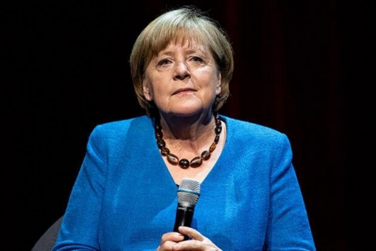 Angel Merkel, Putin'e y&ouml;nelik eleştirileri reddetti