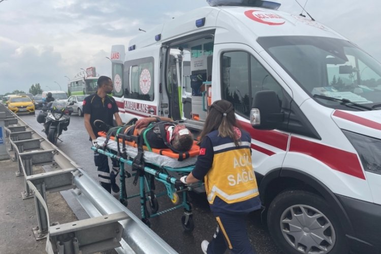 Kocaeli'de bisikletli taksiyle &ccedil;arpıştı