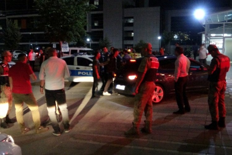 Kayısı kavgası hastaneyi birbirine kattı: 6 yaralı