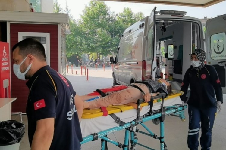 Bursa yolunda feci kaza: Yaralılar var