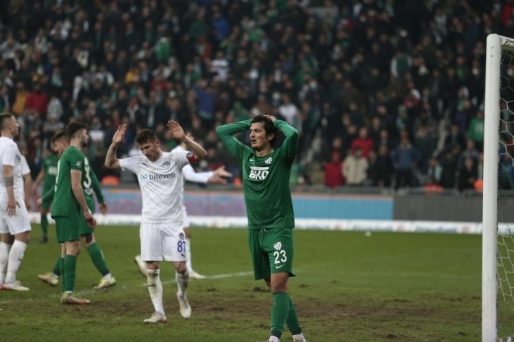Yeşil-beyazlı kul&uuml;b&uuml;n parası başarısızlığa s&uuml;r&uuml;kledi