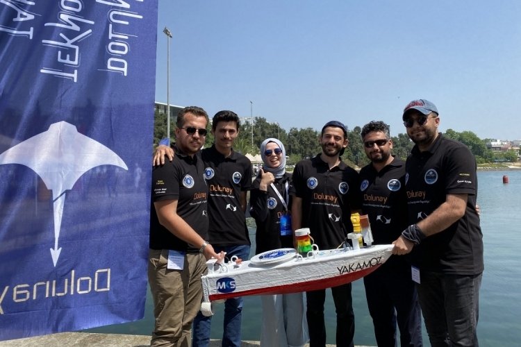 Bu kez kupa Bursa'ya verildi