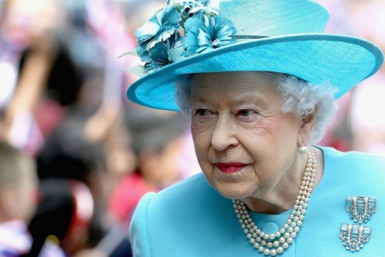 İngiltere Krali&ccedil;esi Elizabeth'in 96 yaşında
