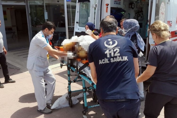 Bir kadın benzinle kendini yaktı