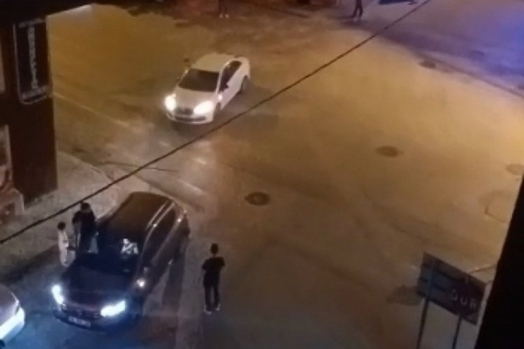 Bursa'da sokak ortasında yapılan drift pes dedirtti