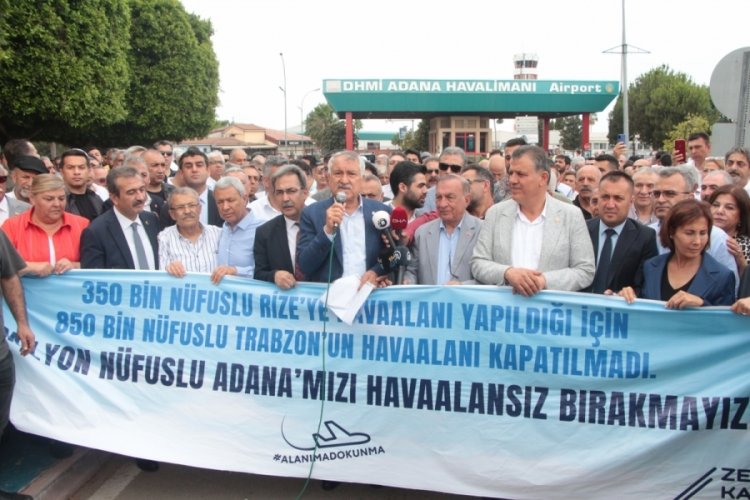 Başkan Zeydan Karalar ve partililerden 'havalimanı kapatılmasın' &ccedil;ağrısı