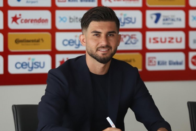 Soner Aydoğdu resmi imzayı attı