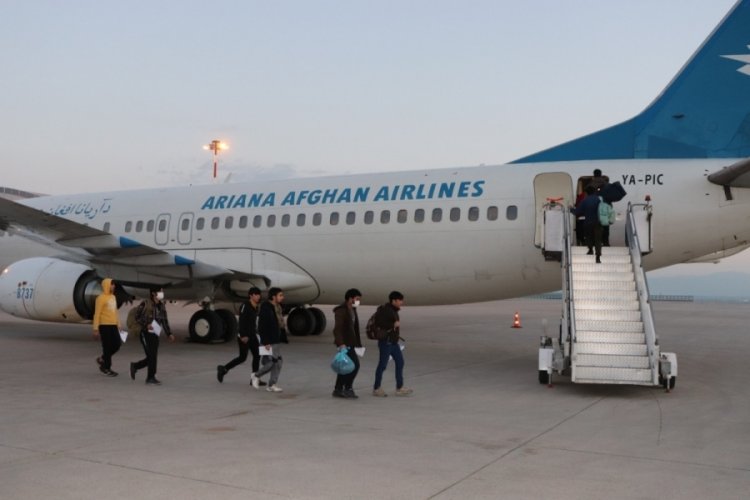 Afganistan uyruklu 499 d&uuml;zensiz g&ouml;&ccedil;men g&ouml;nderildi