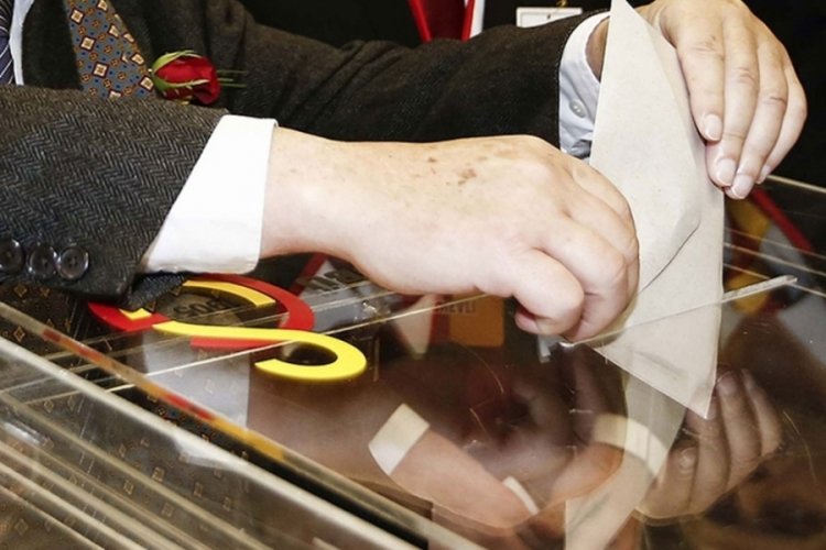 Galatasaray'da başkanlık se&ccedil;imi g&uuml;n&uuml;!