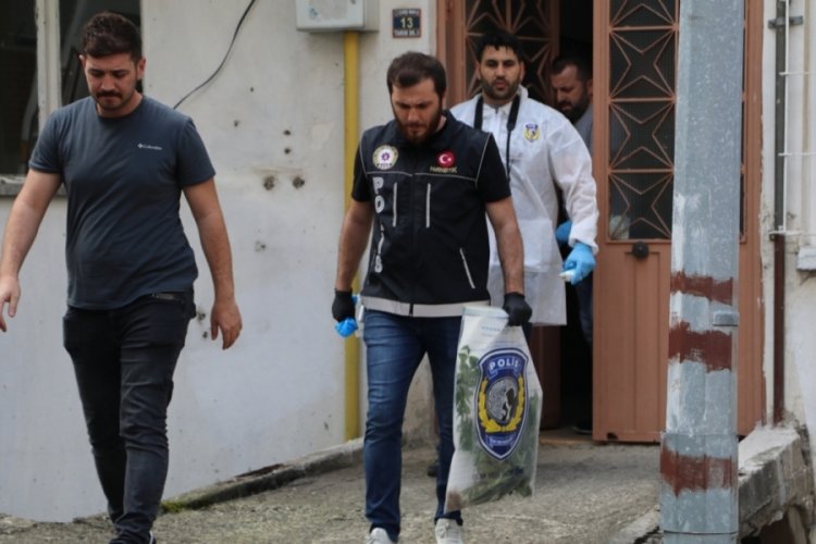 Eşini &ouml;ld&uuml;ren şahsın evinde kenevir ele ge&ccedil;irildi