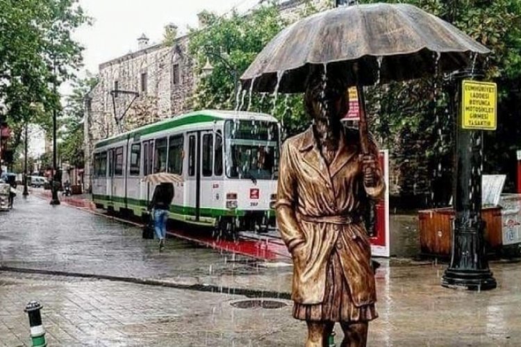 Meteorolojiden kuvvetli sağanak uyarısı! Bursa'da bug&uuml;n hava nasıl?