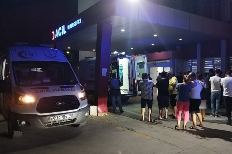 Otomobilin &ccedil;arptığı 8 yaşındaki &ccedil;ocuk &ouml;l&uuml;m kalım savaşı veriyor