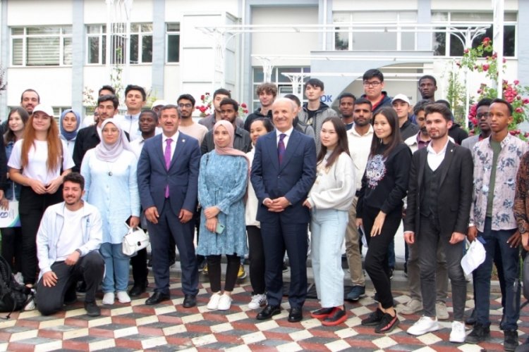Y&Ouml;K Başkanı Erol &Ouml;zvar: &Uuml;retken &ouml;ğrenci oluşturma gayesindeyiz