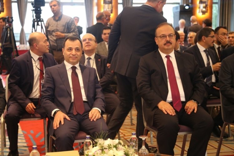 Anayasa Mahkemesi Başkanı Arslan, Bursa'da b&ouml;lge toplantısında konuştu