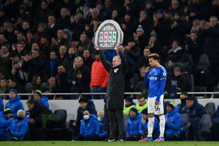 IFAB'dan 5 oyuncu değiştirme hakkı kararı