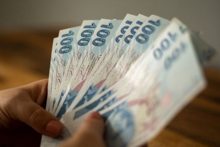 MHP'den dikkat &ccedil;eken &ouml;neri: Maaşlarının net 7500 TL olmasını istiyoruz