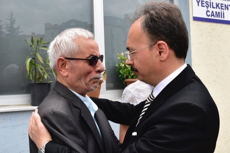 Bilecik Valisi, şehit ailesinin acısını paylaştı