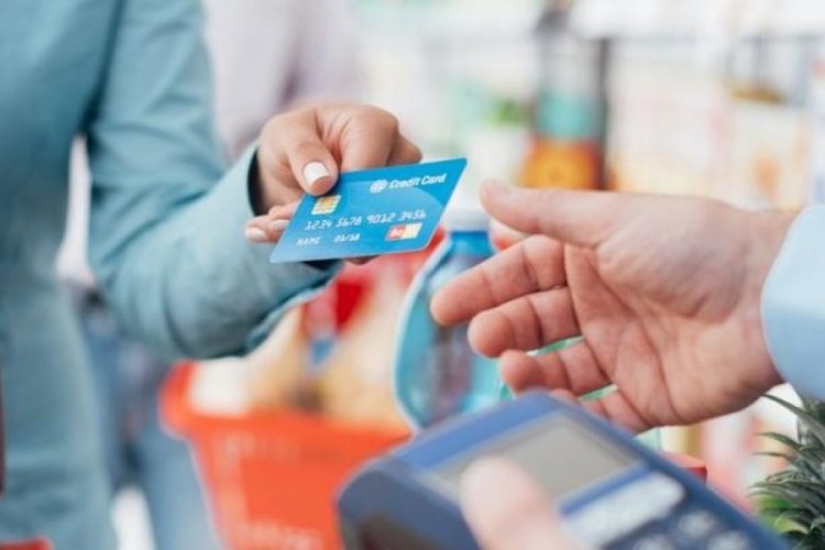 Bursa'da bankanın aldığı kredi kartı aidatı vatandaşın başvurusu &uuml;zerine iade edildi