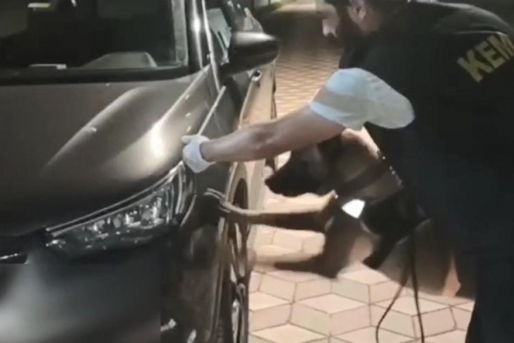 Cipin motorundan &ccedil;ıkan uyuşturucu Nitro buldu