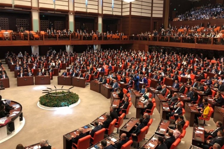Sosyal medya ve internet haberciliği kanun teklifinin 14 maddesi kabul edildi