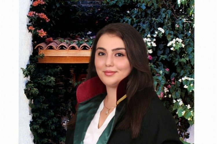 Kazada yaralanan 28 yaşındaki avukat yaşam savaşını kaybetti