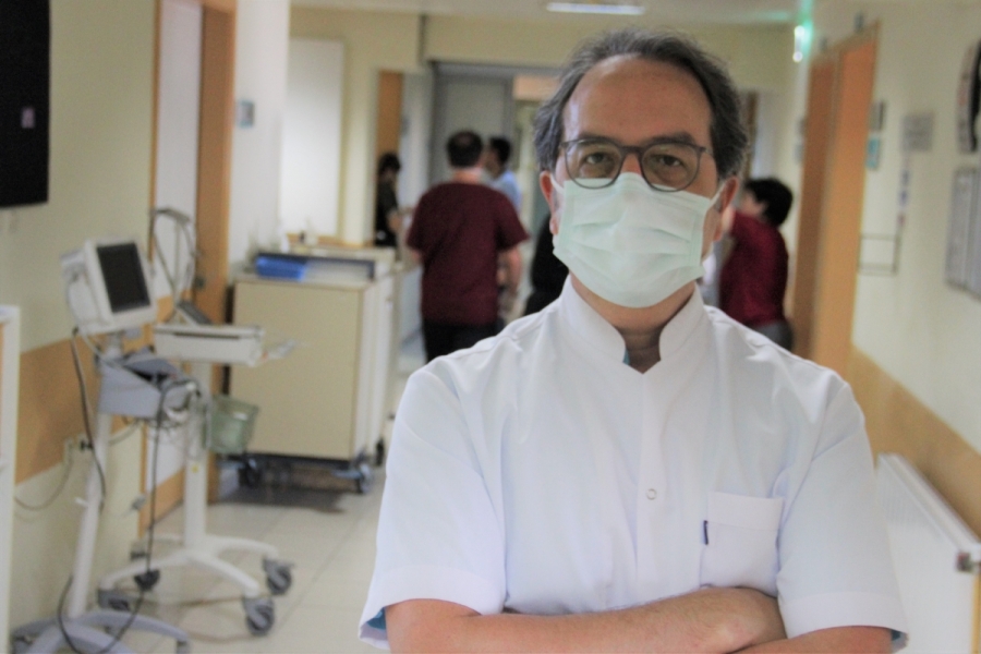Prof. Dr. Şener: Pandemi bitti demek i&ccedil;in hen&uuml;z erken