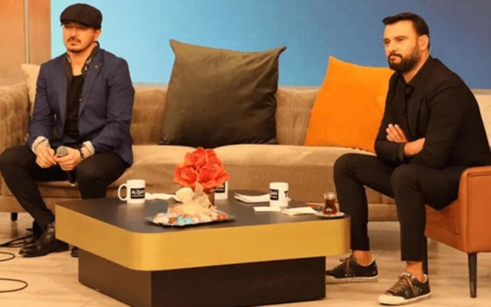 Orhan &Ouml;lmez g&ouml;zyaşlarına boğuldu!