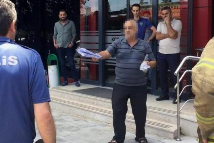 Diyaliz merkezinde darp edildiğini &ouml;ne s&uuml;r&uuml;p kendini yakmaya &ccedil;alıştı
