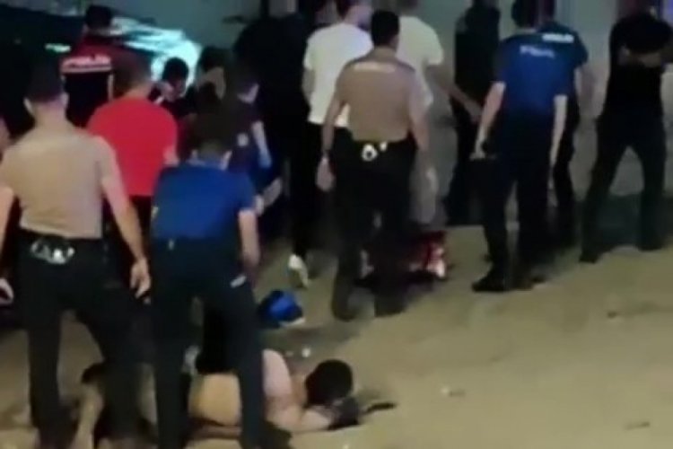 Gece vakti denize giren şahıs canından oluyordu