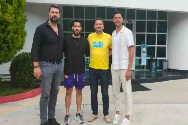 Yukatel Merkezefendi'de Arca ve Altan imzayı attı