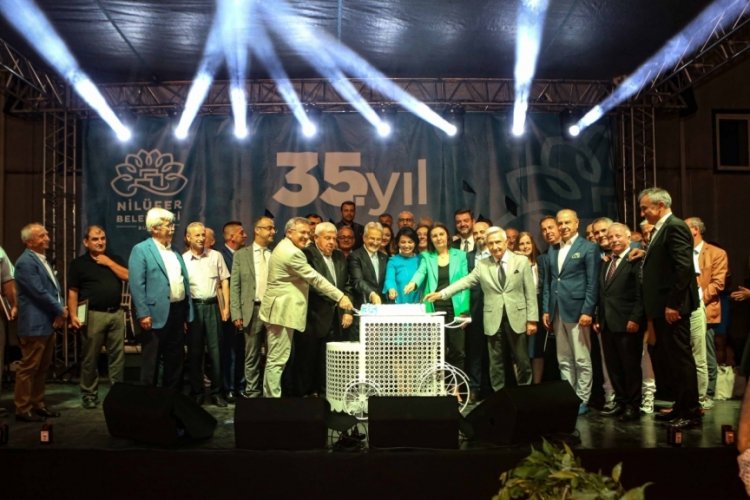 Bursa'nın Nil&uuml;fer'ine 35 yaş kutlaması