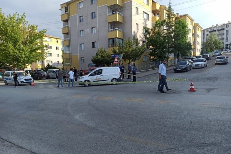 Kardeş kavgası kanlı aktı: 1 yaralı