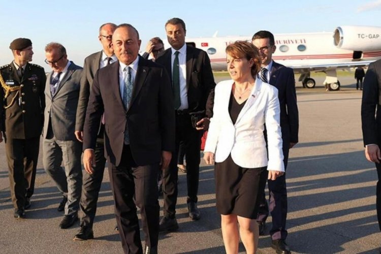 Dışişleri Bakanı &Ccedil;avuşoğlu Kosova'yı ziyaret etti