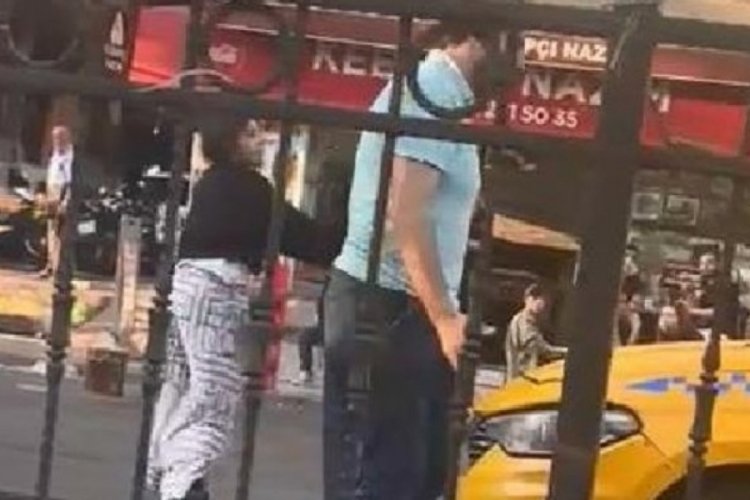 İstanbul' da ilgin&ccedil; anlar: Bulvara &ccedil;ıkan kadın trafiği durdurdu