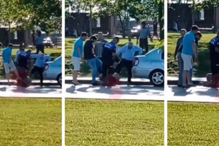 Samsun'da &ccedil;ıplak gezen vatandaş, zabıta ve vatandaşlar tarafından d&ouml;v&uuml;ld&uuml;