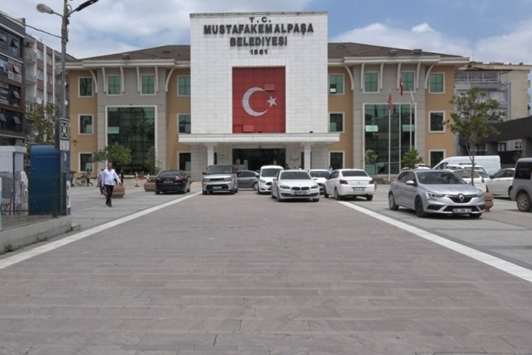 Mustafakemalpaşalılar belediye hizmetlerinden memnun mu? (&Ouml;ZEL HABER)