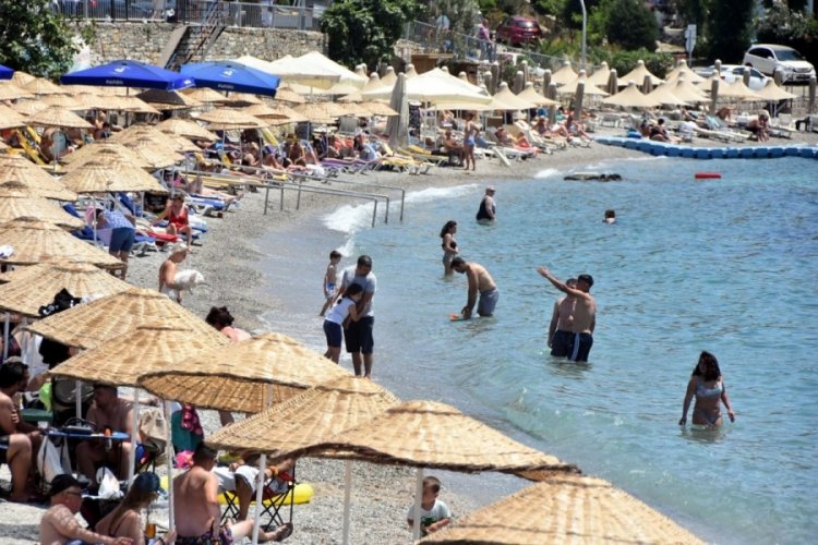 Turist sayısında y&uuml;zde 308'lik artış ger&ccedil;ekleşti