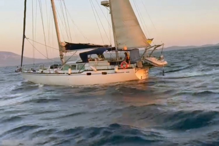 Akdeniz'de 28 g&ouml;&ccedil;men kurtarıldı, 94 g&ouml;&ccedil;men yakalandı