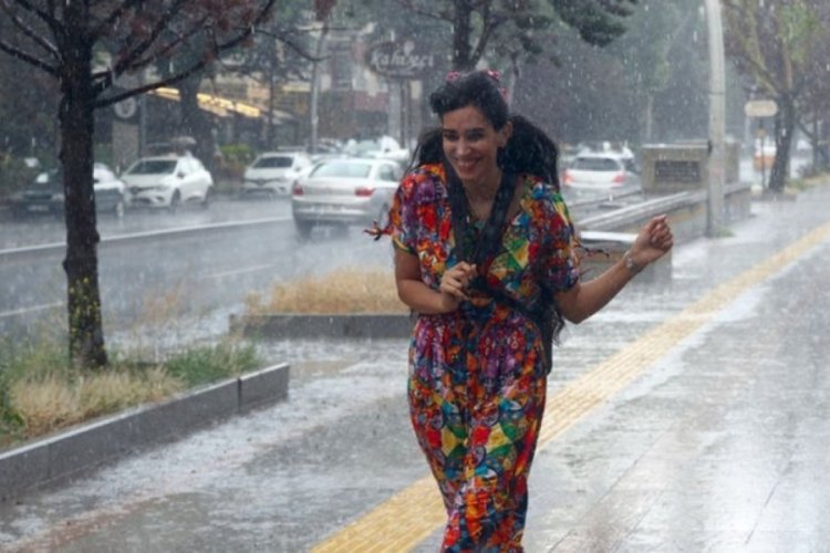 Bursa'ya kuvvetli sağanak uyarısı
