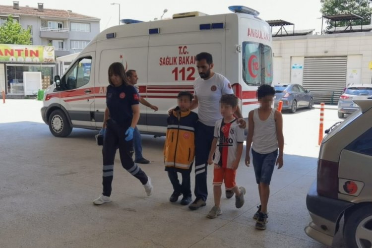 Bursa'da inşaattaki kire&ccedil;le oynayan &ccedil;ocuklar hastanelik oldu