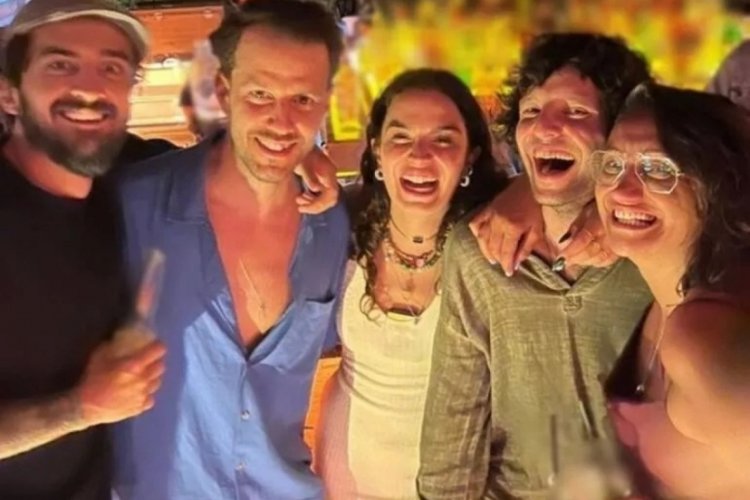 Aslı Bekiroğlu ve eski sevgilisi Can Ko&ccedil;kan aynı karede